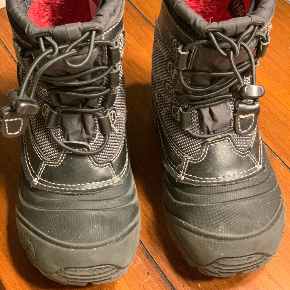 North Face Waterproof Pull-on Snow Boot.